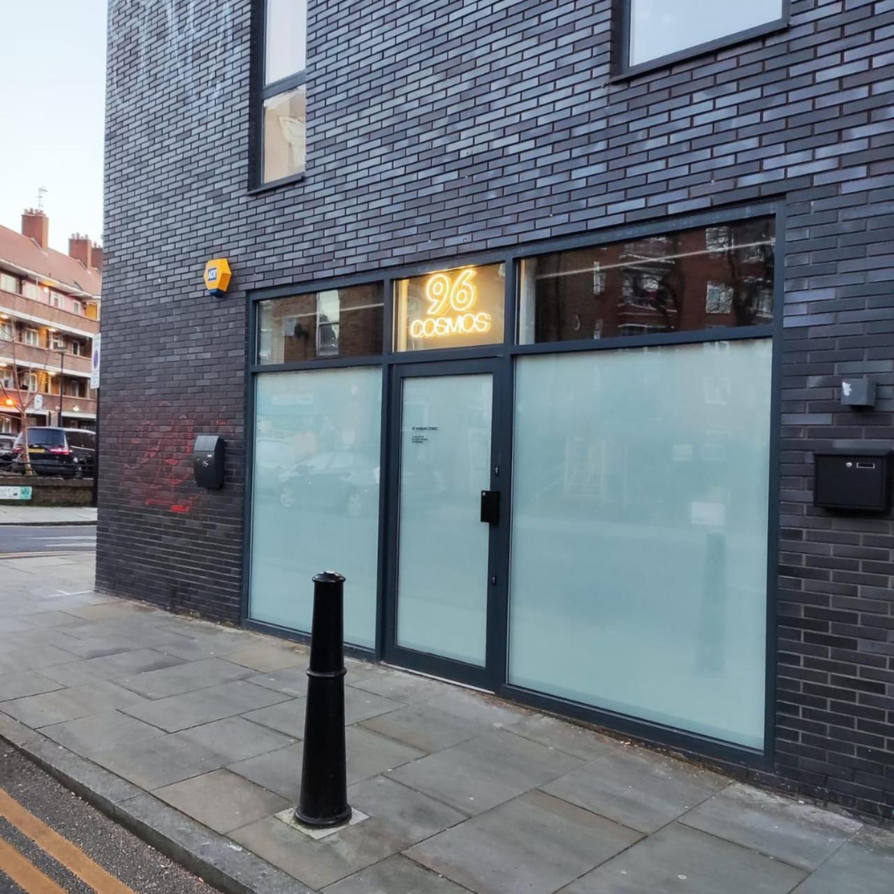 Hotel Cosmos Capsule Coworking London Exterior foto