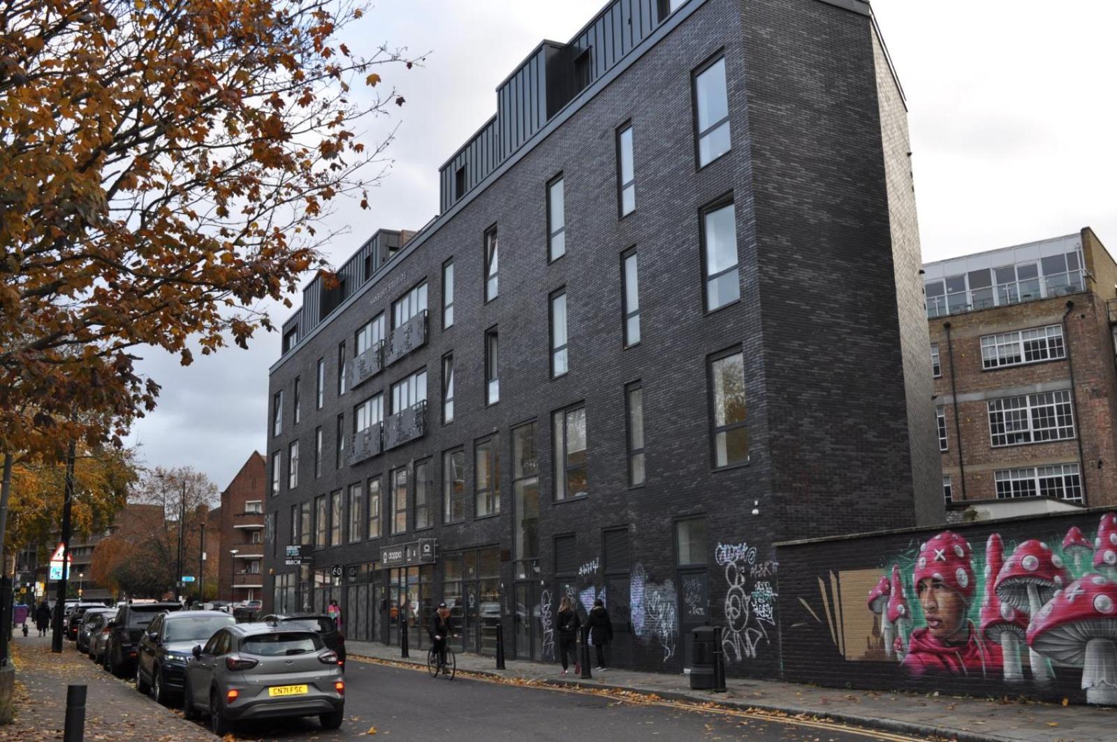 Hotel Cosmos Capsule Coworking London Exterior foto